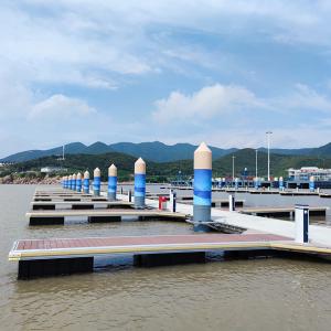 China Customizable And Reliable Floating Boat Dock Aluminum Alloy Floating Pontoon wholesale