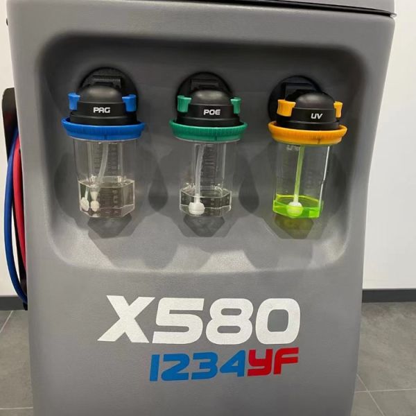 R1234yf Air Conditioning Recovery Machine With 18kgs Cylinder Capacity