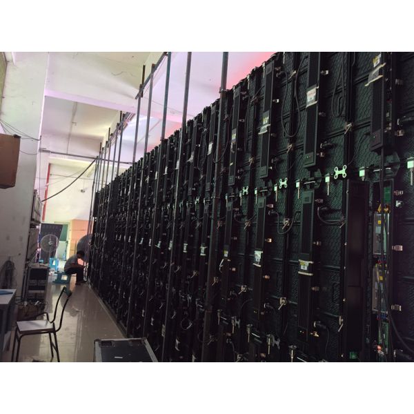 P4.8mm 500x1000mm Stage LED Screen Display , Outdoor Led Backdrop Screen