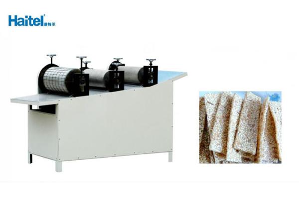 Quality Simple Structure Candy Molding Machine , Sesame Bar Candy Cutting Machine for sale