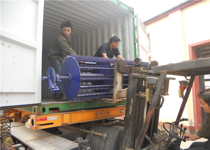 4KW Motor 400m/h Grassland Fence Machine , Automatic Mesh Welding Machine