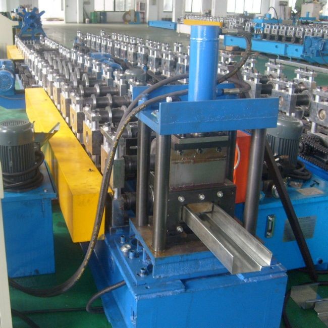 PLC Control Metal Door Frame Making Machine 20 Stands With Cr12Mov Blades