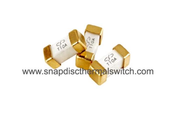 Quality Automotive Application SMD Fuse Durable Surface Mount Fuse ROHS Complaint for sale