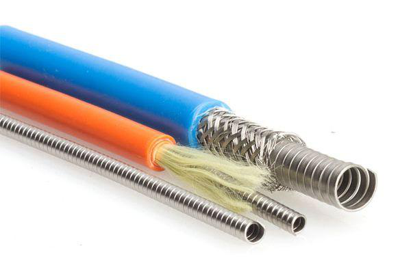 LSZH Anti Rodent Photoelectric Composite Cable SM 24C G652D PE Outdoor ADSS Optical Cable