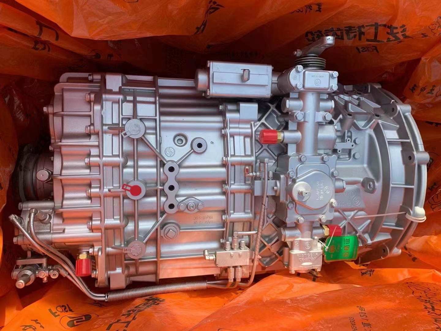 National Heavy Duty Truck HOWO Truck Transmission HW19710 for SINOTRUK Truck Models