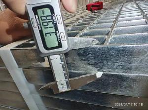China ASTM A36 Standard Steel Grating Panel WB325/2 Galvanized wholesale