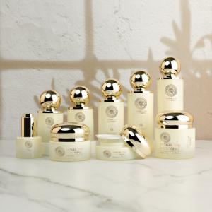 China Custom Color Cosmetic Packaging Bottle 50ml 100ml 120ml Label Printing wholesale