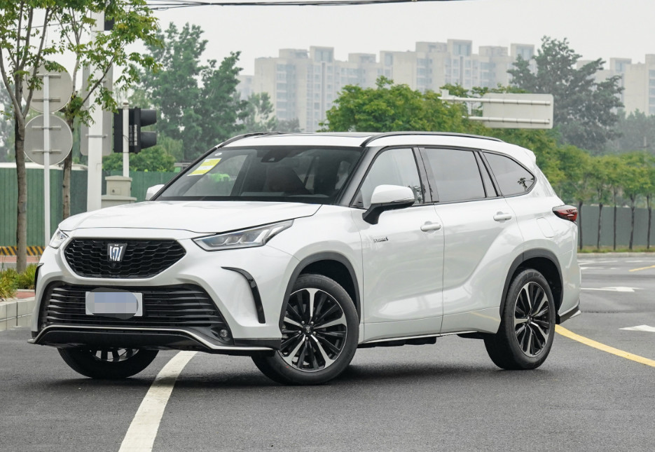 Good Performance 2023 TOYOTA CROWN KLUGER 2.5L HEV Four-Wheel Drive 4WD Hybrid Medium Car 5 Door 5/7 Seats SUV Supplier