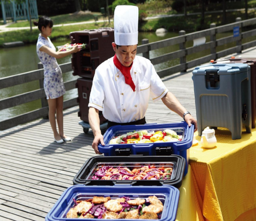 Rectangular 13kg Insulated Food Transport Box Polyethylene Insulated Hot Food Transport Boxes