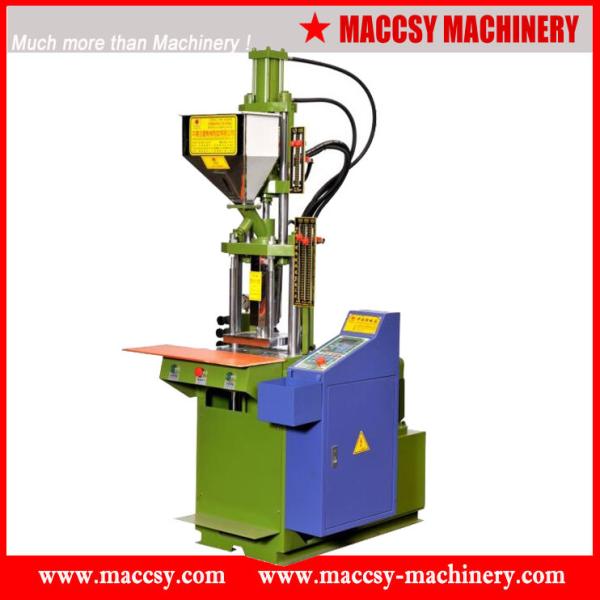 Quality Small type rubber plastic injection moulding machine RM150ST for sale