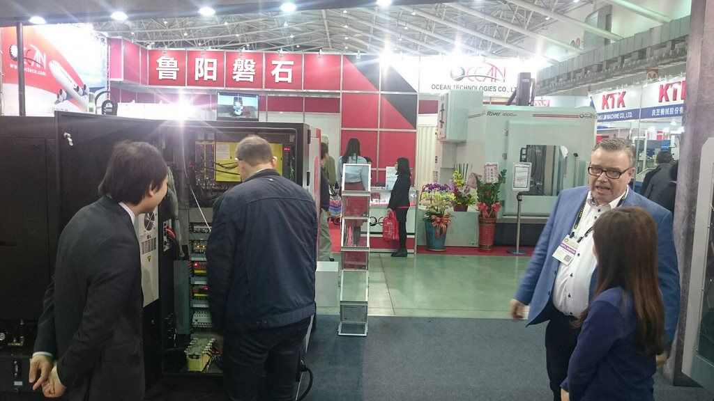 Versatile VMC1370 CNC Four-Axis Vertical Machining Center for Various Applications