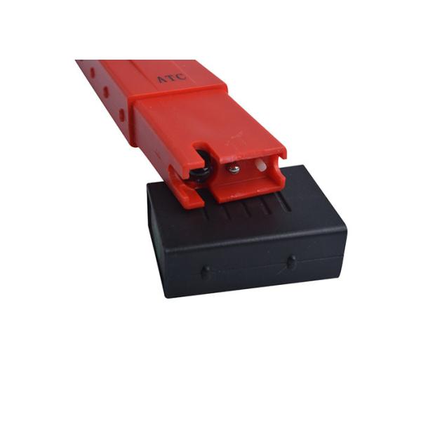 Red Electronic Portable Ph Meter Lightweight With Plastic Materials