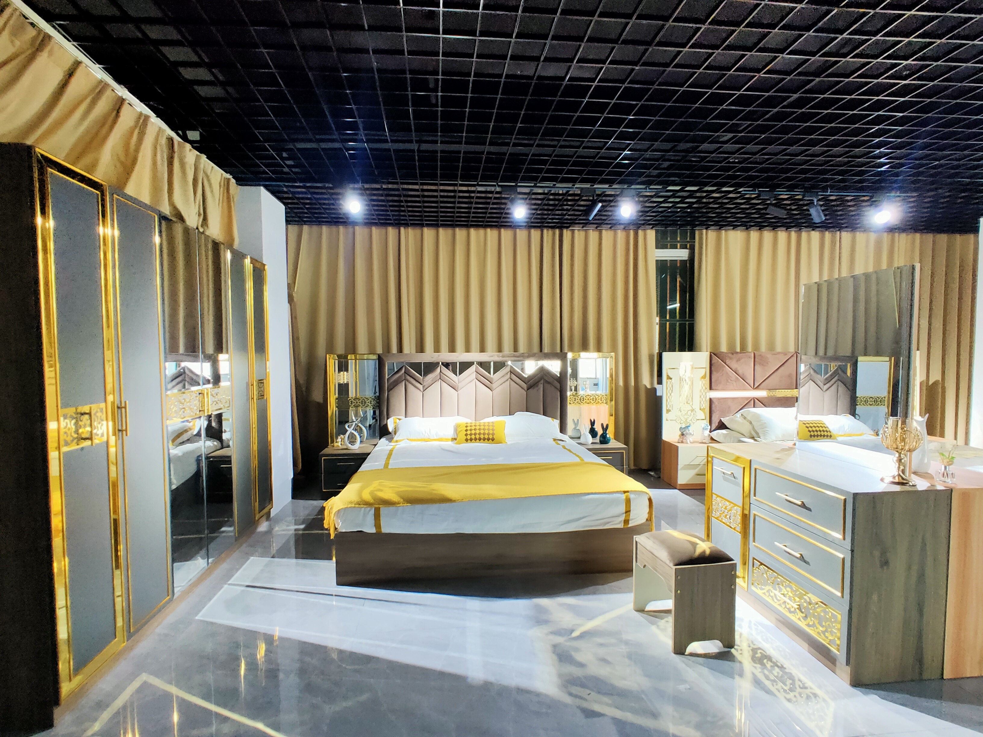 MDF Wood Hotel Furniture Sets Single King Bed Modern Bedroom Furniture