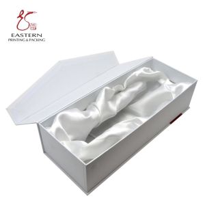 China Luxury Magnetic Custom Cardboard Gift Boxes With Satin Insert wholesale