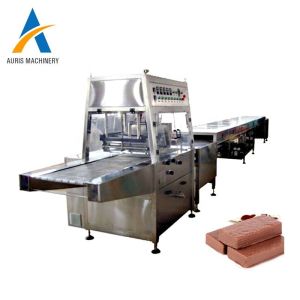 China Multi Functional Cake Chocolate Enrober Machine Glazing Chocolate Dipping Machine wholesale
