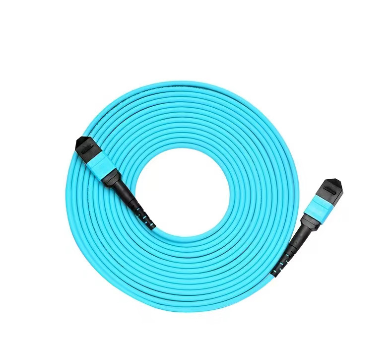MPO/MTP to MPO/MTP male/female 12B LSZH OM4 patch cord cables customized length