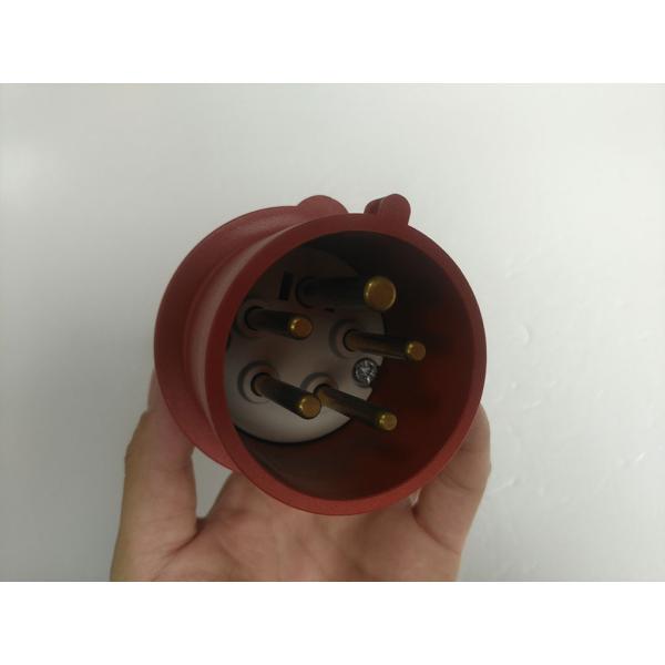 Easy Installation Industrial Plug Sockets Screwless Red Color Body