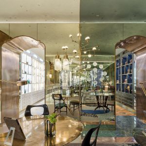 Electroplate Jewelry Display Furniture Showcase