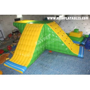 China Inflatable Action Tower water game for aqua park wholesale