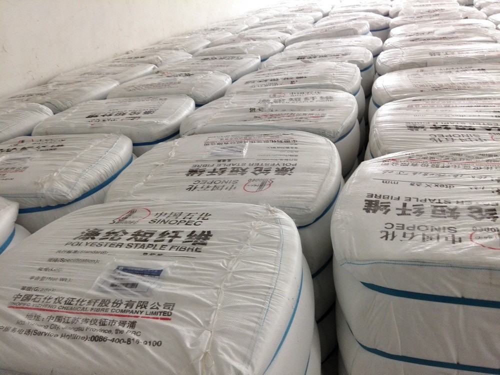 20S/3 High Strength Ring Spun Polyester Machine Knitting Yarn