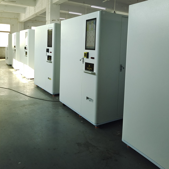 Refrigerated Frozen Meat Vending Machine -18 C Degree With Touch Screen