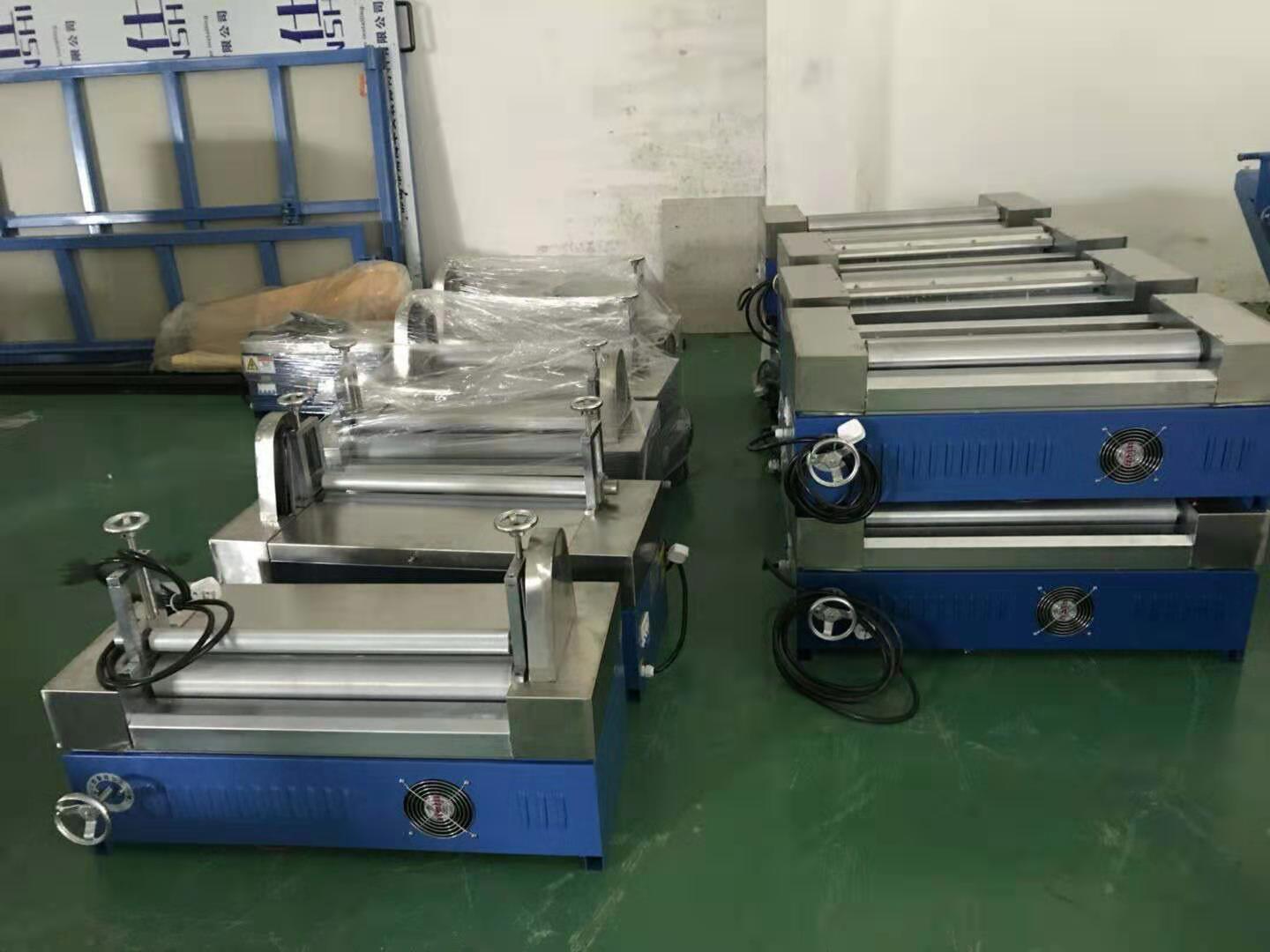 Hot Melt Glue Pasting Machine Single Roller Gluing Machine for Semi-automatic Operation