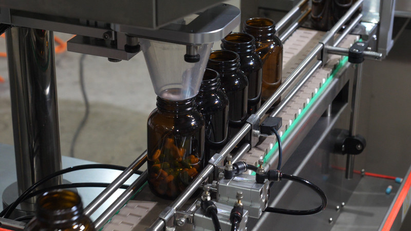 Servo motor Pill Filling And Capping Machine