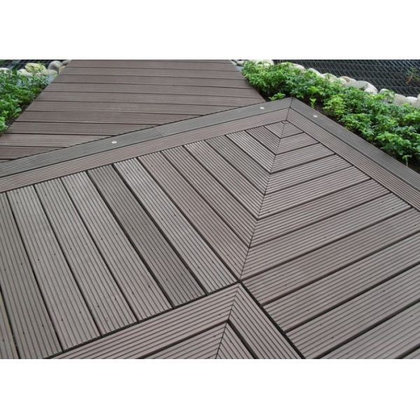 140*24mm High Rigid Traditional Composite WPC Decking Weatherproof