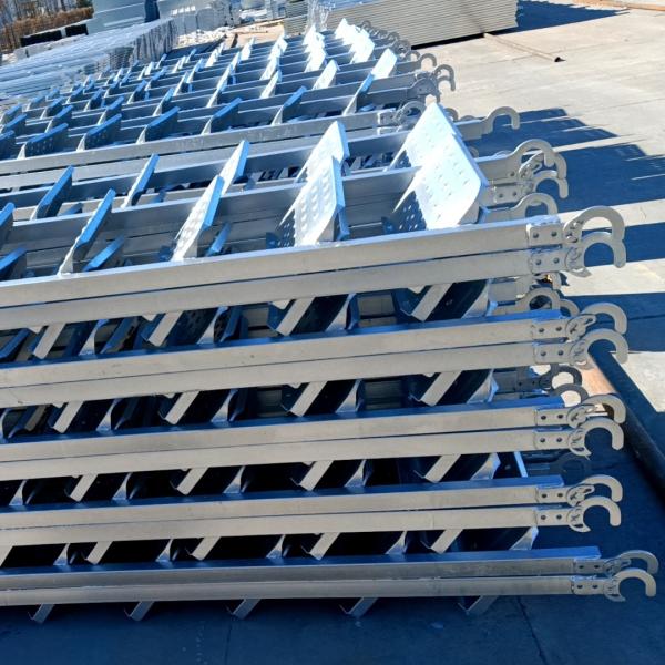 Highly Customizable Step Height Scaffolding Ladders For Heavy Duty And Safe Work