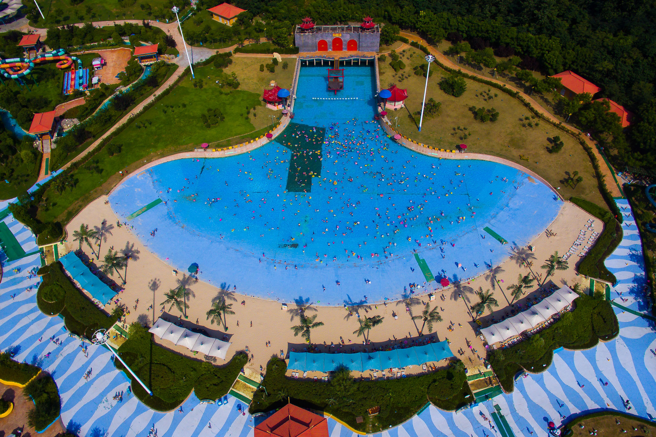 Hold Up 300kg Water Park Slide Amusement Water Park Rides