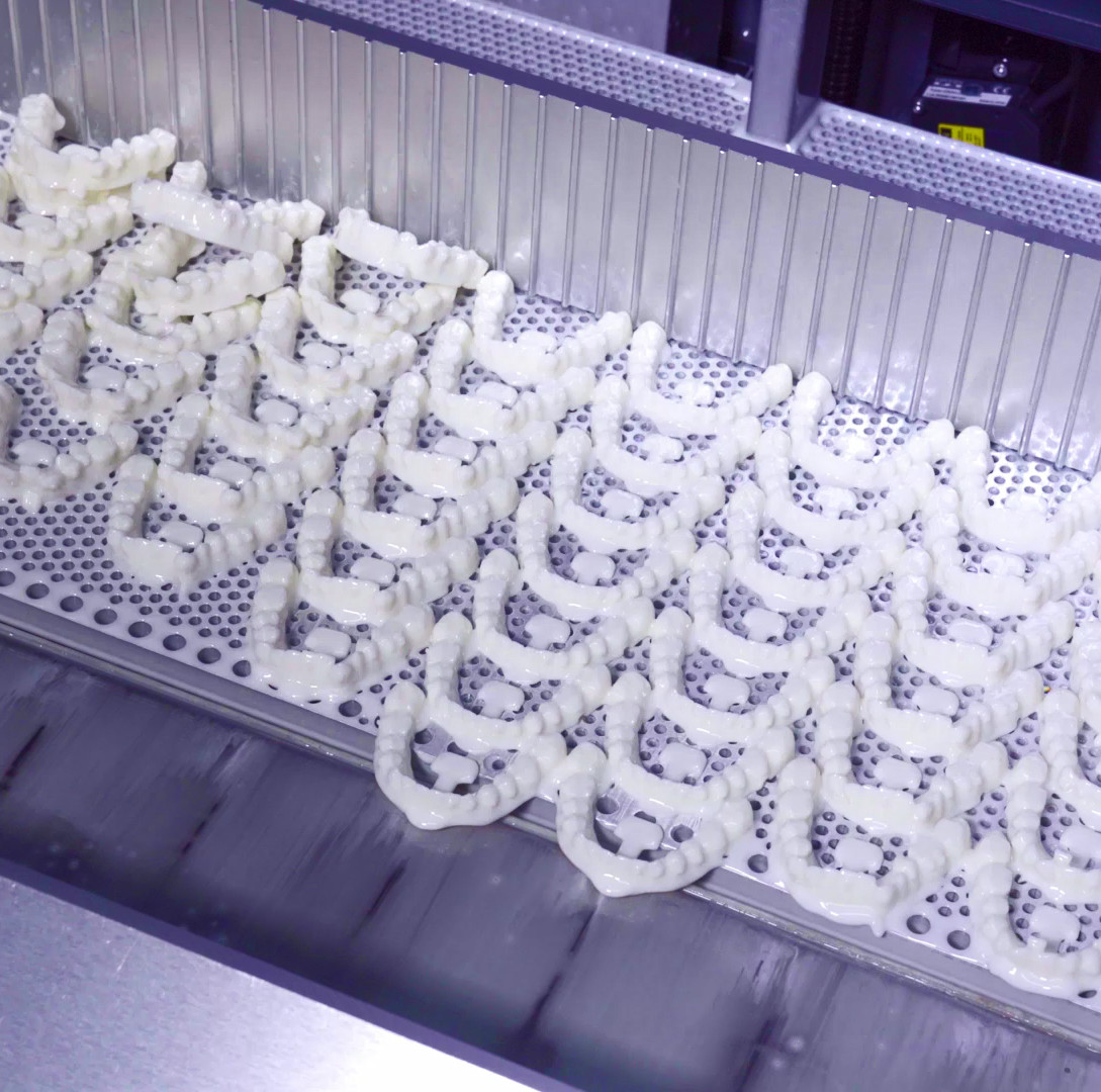 Automatic Data Typesetting 3D Printer SLA Auto Collection Resin 3D Printing Machine High Efficiency