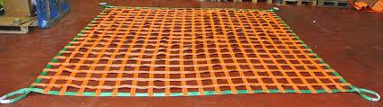 Quality Lifting Polyester Cargo Netting , Flat Webbing Pickup Truck Bed Cargo Net for sale