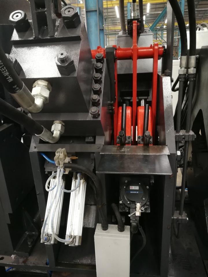 High Speed CNC Angle Punching Marking Cutting Machine , CNC Angle Drilling Machine Line