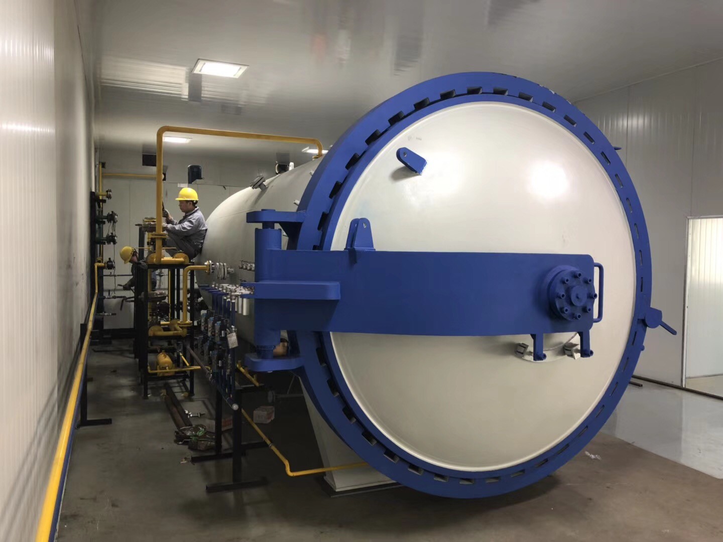 Application and effectiveness evaluation of Composite Autoclave in the electronics industry