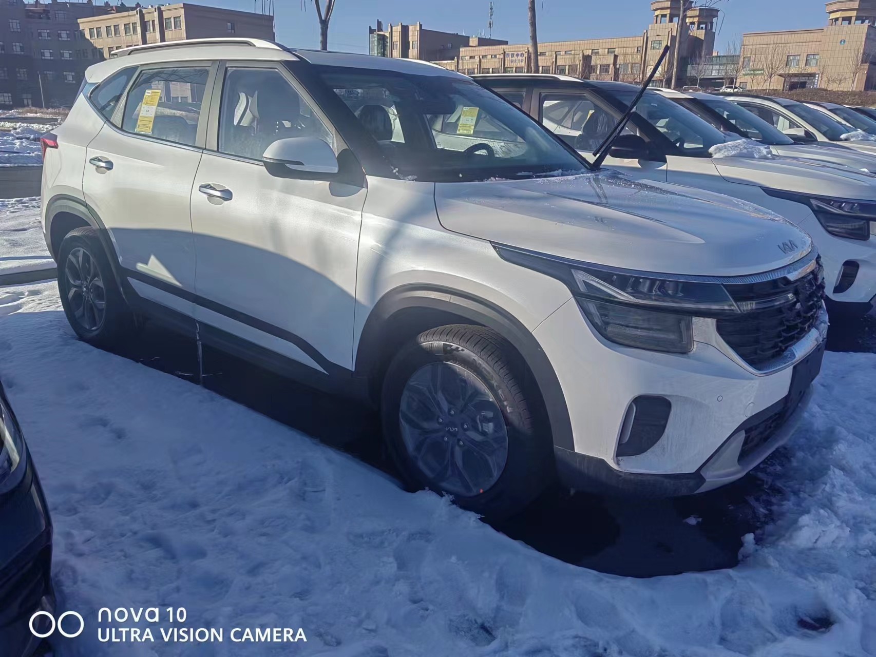2023 Hot selling in stock left hand suv 5 seats 1.5L engine new cars KIA seltos gas car SUV petrol car