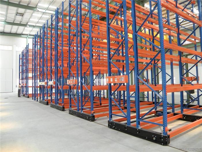 Customized Size Movable Racking Systems Weight Capacity 500-4000KG / Level