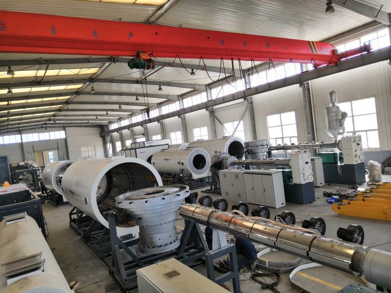 Polyethylene PE Insulation Outer Protective Jacket Pipe Machine 110-550mm