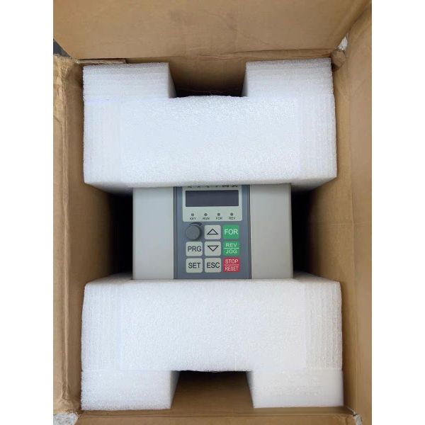 WIN-9G Variable Frequency Drive VFD AC Drive Three Phase Motor Speed Controller Frequency Inverter