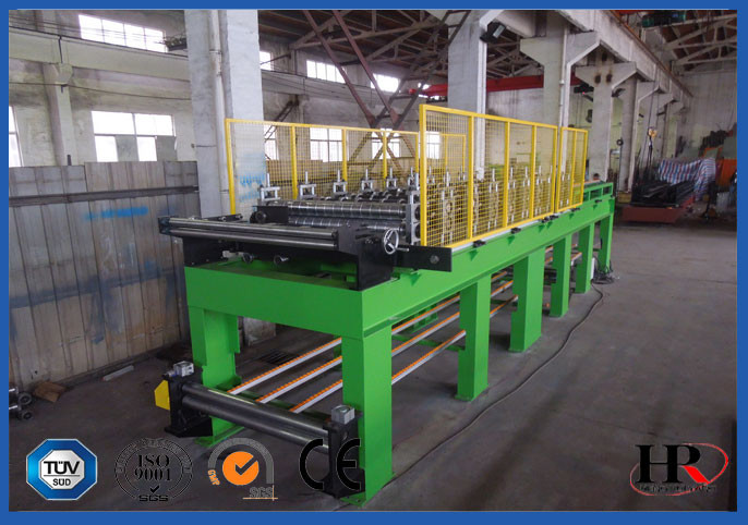 Continuous EPS Sandwich Panel Production Line 0.286 - 0.6mm Thickness