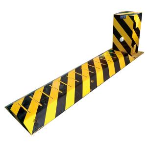 China Portable A3 Steel Road Block Spikes 4 Meters TK103 H 55mm Remote Control wholesale
