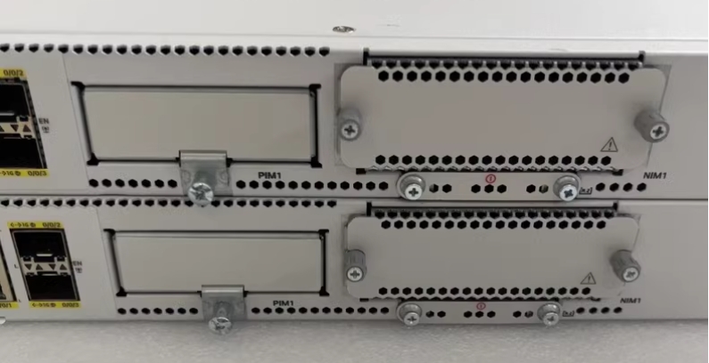 8200 Series C8200L-1N-4T Ethernet Router 1-NIM Slot 4x1G WAN Ports 1000mbps Max LAN Data Rate VPN Firewall Function in Stock