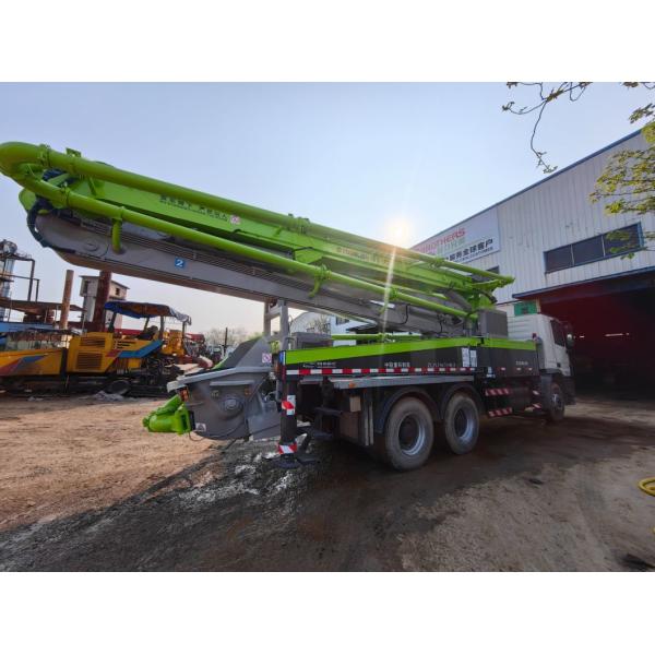 Feeding Height 1400mm Revonated 38m Truck Mounted Concrete Boom Pump Truck with Best