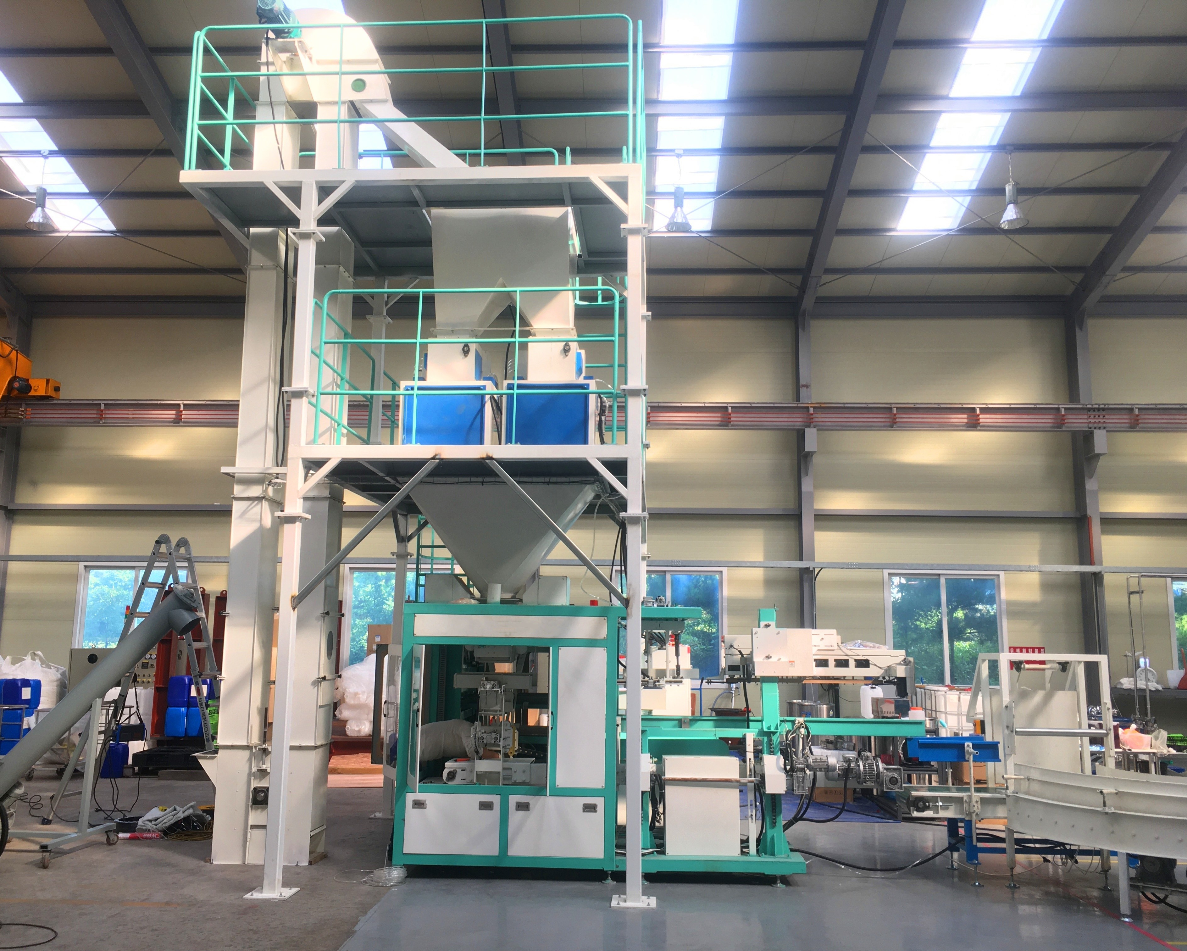 PLC Animal Feed Pellet Packing Machine Electric Driven Type