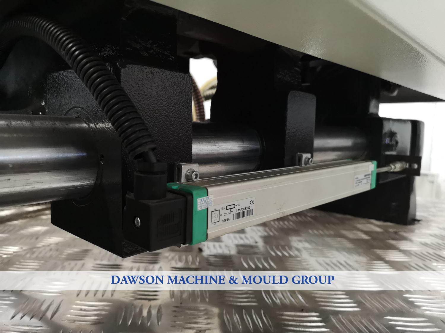 Bottle IBM Injection Blow Molding Machine 250ml Shower Gel Plastic