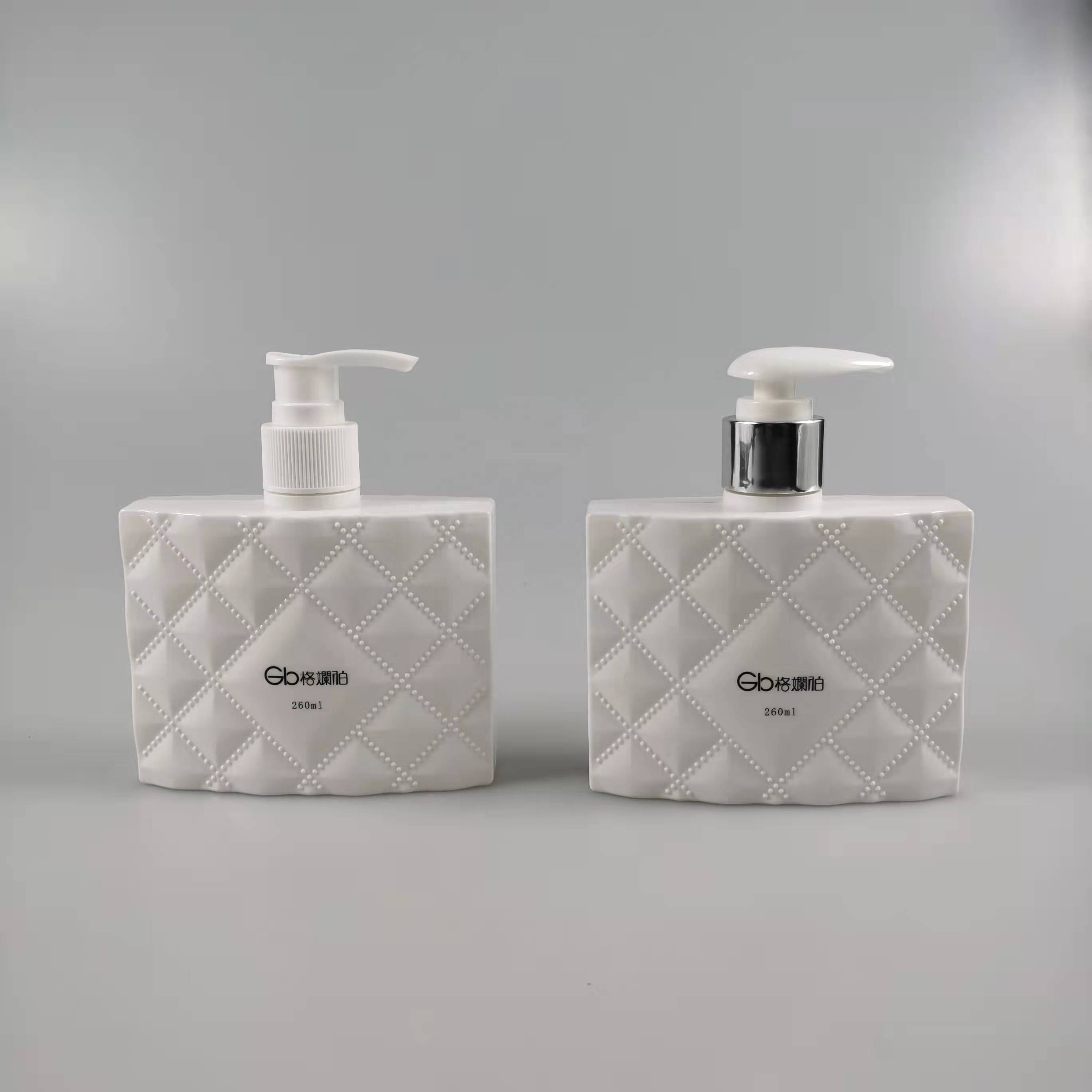 Eco-friendly PET White Square Plastic Shampoo Bottles 250ml 500ml 1000ml Empty Body Wash Pump Bottle
