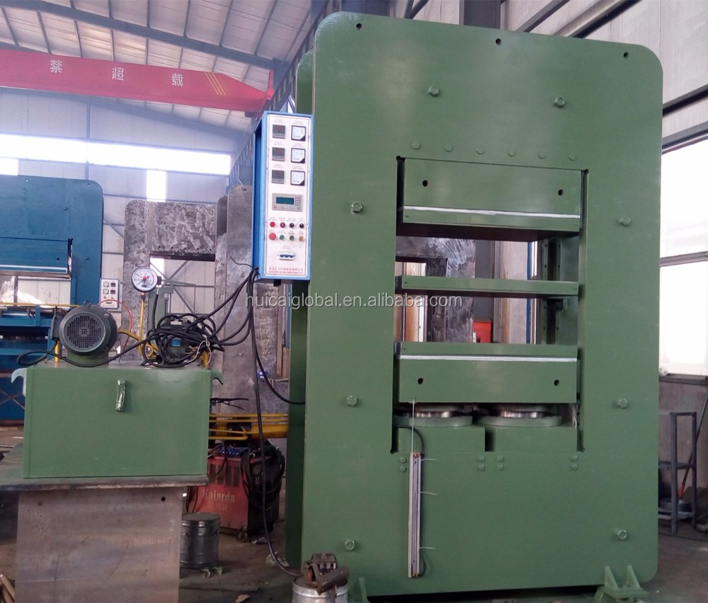 Solid Tire Vulcanizing Machine with 125 rpm Screw Speed and One or Two Screw Design