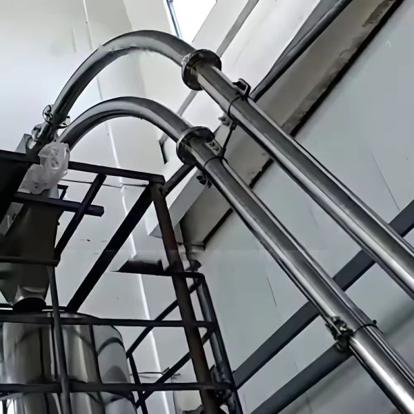 Custom-made fully enclosed pipeline chain conveyor industrial tubular conveyor, suitable for cement, flour, and ash plant manufacturers.