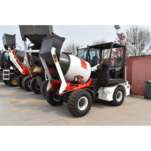 Automatic Feeding 0.7 Cubic Self Loading Concrete Mixer
