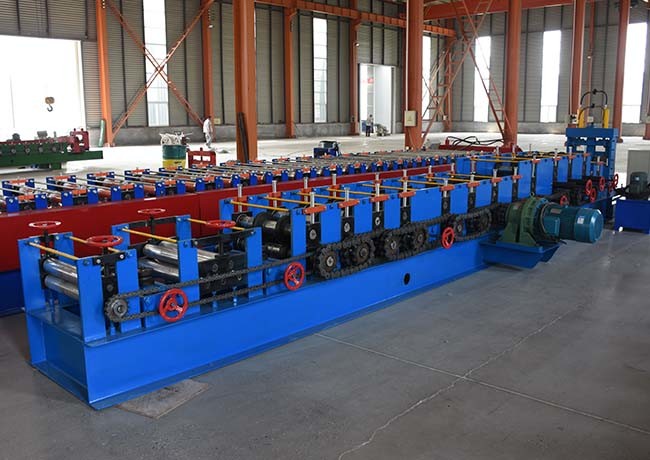 Adjustable Size C Profile Roll Forming Machine , Purlin Making Machine Shaft 70 Mm
