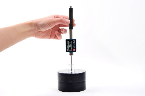 Quality DL Display Portable Hardness Tester Test Slender Narrow Groove / Hole for sale